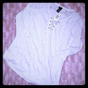 Torrid nwt 00 M/L Oatmeal lacy henley top shirt